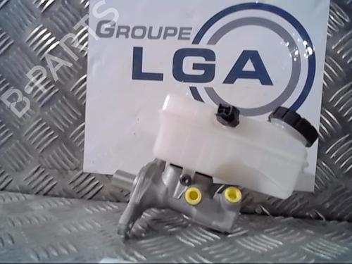 Used Brake master cylinder RENAULT CLIO IV (BH_) 1.5 dCi 90 (90 hp) 14521020
