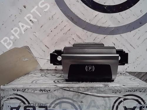 Used Switch PEUGEOT 308 II (LB_, LP_, LW_, LH_, L3_) 1.6 BlueHDi 120 (120 hp) 13851326