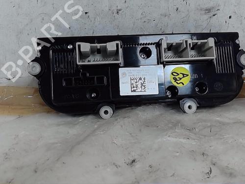 Used Climate control VW BEETLE Convertible (5C7, 5C8) 2.0 TDI (140 hp) 19281658