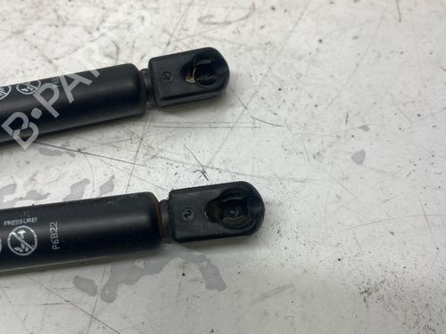 tailgate-lift-support-mini-mini-r50-r53-2001-2002-2003-2004-2005-2006-36834610 main image