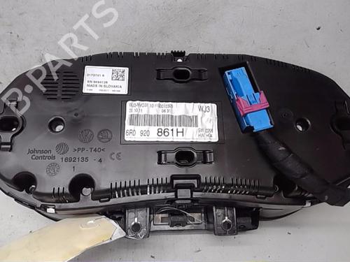 Used Instrument cluster VW POLO V (6R1, 6C1) 1.6 TDI (90 hp) 13836009