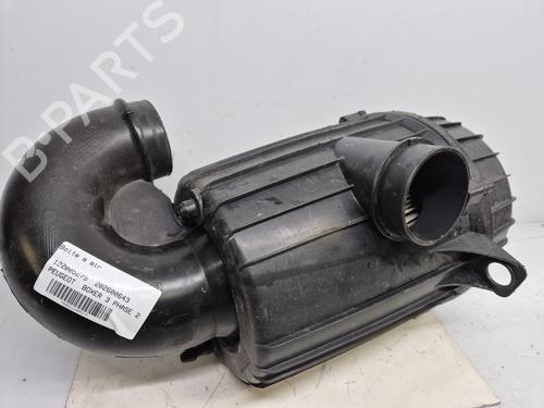 Used Air filter box Air filter box PEUGEOT BOXER Van 2.2 HDi 150 (150 hp) 33210810 33210810