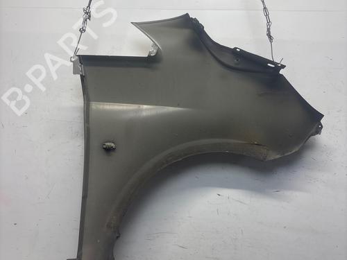 Used Left front fenders Left front fenders 39212500 39212500