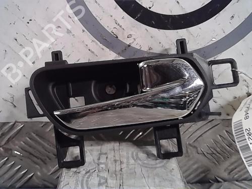 Used Front right interior door handle NISSAN MICRA V (K14) 0.9 IG-T (90 hp) 13853139