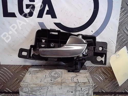 Højre bagtil invendig håndtag FORD S-MAX (WA6) 2.0 TDCi (140 hp) 13854563