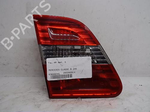 Used Left tailgate light MERCEDES-BENZ B-CLASS Sports Tourer (W245) B 180 CDI (245.207) (109 hp) 13840187