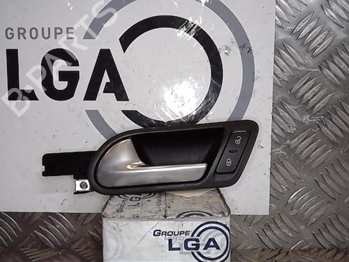 Used Front left exterior door handle VW GOLF V (1K1) [2003-2010]  13853942