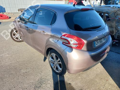 Rear wiper motor PEUGEOT 208 I (CA_, CC_) 1.2 VTI 82 | BP26227576M102