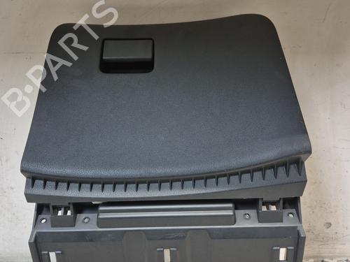 Used Glove box NISSAN JUKE (F15) 1.2 DIG-T (115 hp) 25015258