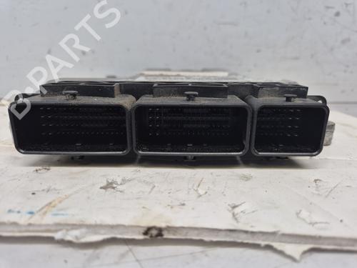 Used Engine control unit (ECU) Engine control unit (ECU) RENAULT SCÉNIC III (JZ0/1_) 1.6 dCi (JZ00, JZ12) (130 hp) 33679415 33679415