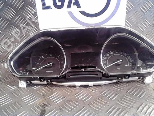 Used Instrument cluster Instrument cluster PEUGEOT 208 I (CA_, CC_) 1.6 HDi (92 hp) 13855536 13855536