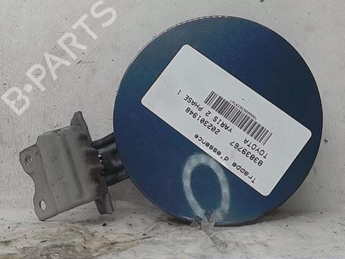 Klapa wlewu paliwa TOYOTA YARIS (_P9_) 1.3 VVT-i (SCP90_, SCP90R) | BP17099043C131 