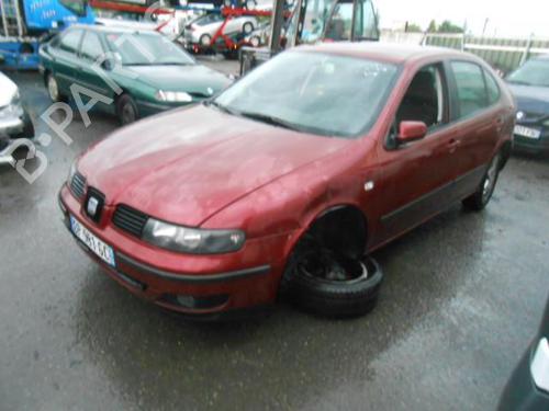 Steering column stalk SEAT LEON (1M1) 1.9 TDI | BP13870631I23 