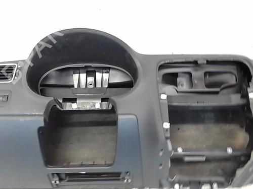 Used Dashboard VW POLO V (6R1, 6C1) 1.6 TDI (90 hp) 19577345