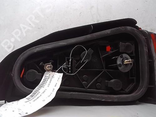 Used Left taillight PEUGEOT 106 I (1A, 1C) [1991-1996]  13840433
