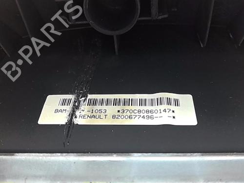 Used Driver airbag RENAULT CLIO III (BR0/1, CR0/1) 1.5 dCi (BR17, CR17) (86 hp) 18163090