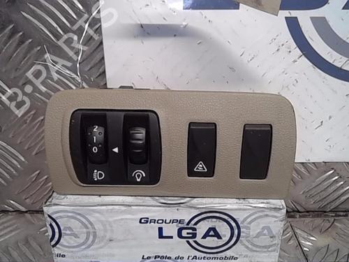 Switch RENAULT SCÉNIC III (JZ0/1_) 1.9 dCi (JZ0J, JZ1J, JZ1K, JZ1S) | BP13860157I30 