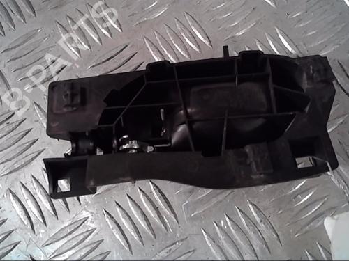 Front right interior door handle PEUGEOT 407 (6D_) 2.0 HDi 135 (6DRHRH, 6DRHRE, 6DRHRG, 6DRHRJ) | BP13863746I14 