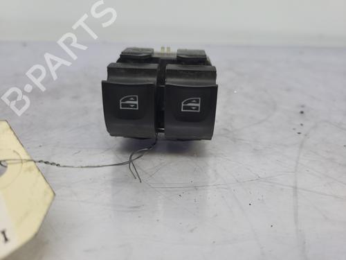 Mando elevalunas delantera derecho RENAULT MASTER III Van (FV) 2.3 dCi 180 FWD (FV04, FV07) (179 hp) 31692383