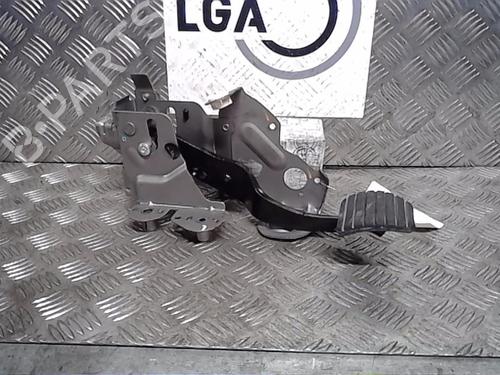 Used Break pedal RENAULT SCÉNIC III (JZ0/1_) 1.6 dCi (JZ00, JZ12) (130 hp) 14559284