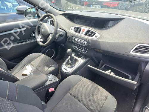 Front left exterior door handle RENAULT SCÉNIC III (JZ0/1_) 1.5 dCi | BP32291332C128