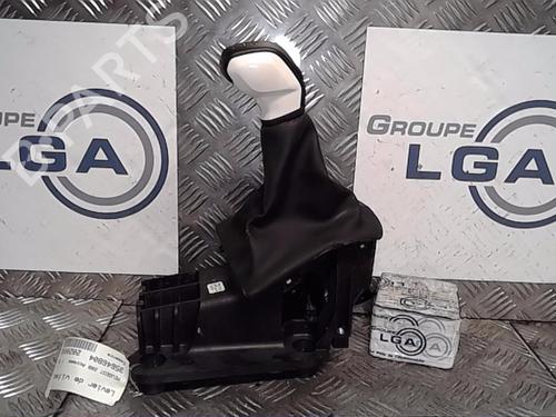 Used Gear lever PEUGEOT 208 I (CA_, CC_) 1.0 VTi (68 hp) 13861534