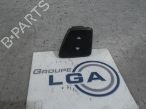 Used Right front window switch FIAT 500 (312_) 1.4 (312AXC1B, 312CXC1B) (100 hp) 13867904