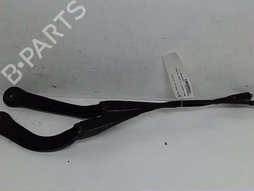 Used Front windshield wiper arm BMW 3 (E90) 320 d (163 hp) 14567161