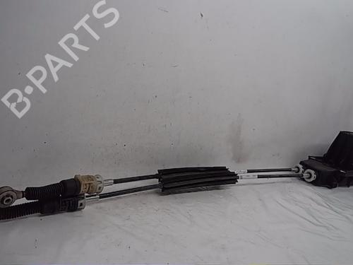 Used Gear lever RENAULT CLIO IV (BH_) 1.5 dCi 75 (75 hp) 13830903