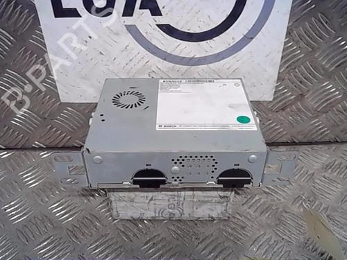 Used Radio RENAULT ESPACE V (JR_) 2.0 Blue dCi 160 (JRAM) (160 hp) 13853369