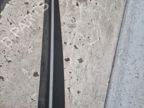 Used Door moulding trim RENAULT CLIO IV (BH_) 1.2 16V (73 hp) 27393621