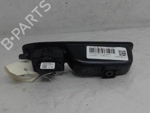 Used Left rear window switch RENAULT CAPTUR II (HF_) E-TECH 160 (158 hp) 15907515