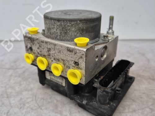 Used ABS pump ABS pump RENAULT MODUS / GRAND MODUS (F/JP0_) 1.5 dCi (FP0F, JP0F) (86 hp) 33210497 33210497