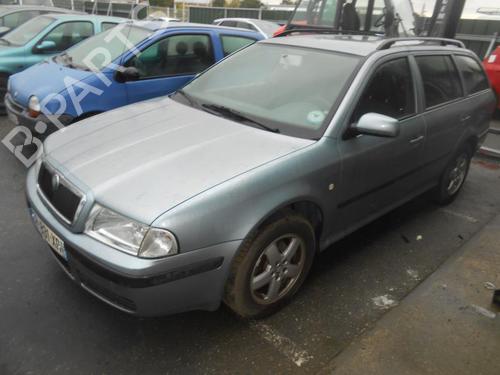 Left taillight SKODA OCTAVIA I Combi (1U5) 1.9 TDI | BP13867895C34 