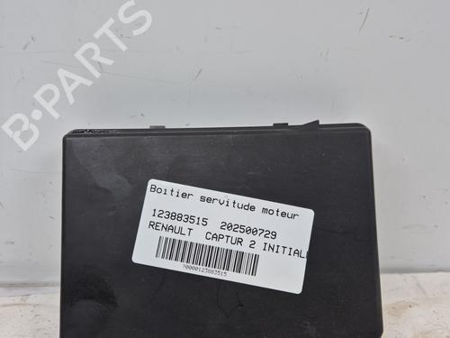 fuse-box-renault-captur-ii-hf_-2020-33835042 main image