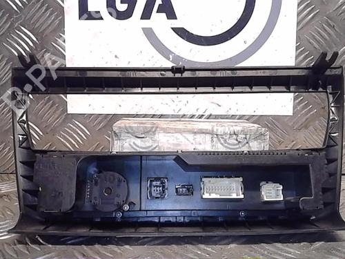 Used Climate control BMW X3 (E83) 2.0 d (150 hp) 13853758