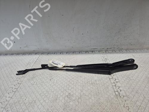 Used Front windshield wiper arm SEAT IBIZA IV (6J5, 6P1) [2008-2017]  24822227