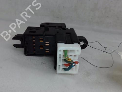 Used Left rear window switch NISSAN QASHQAI / QASHQAI +2 I (J10, NJ10, JJ10E) 2.0 dCi All-wheel Drive (150 hp) 16341012