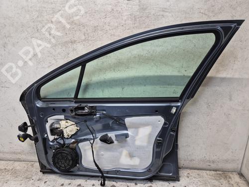 Right front door PEUGEOT 407 (6D_) 2.0 HDi 135 (6DRHRH, 6DRHRE, 6DRHRG, 6DRHRJ) | BP29215100C3 