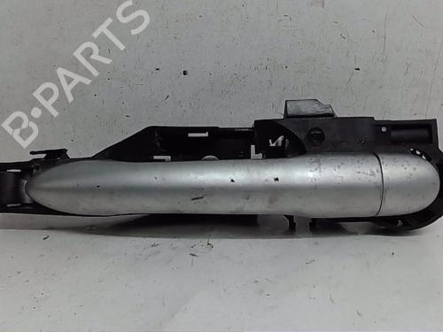 Used Front right exterior door handle RENAULT CLIO III (BR0/1, CR0/1) [2005-2014]  13834230