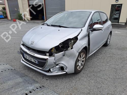 Brugte PEUGEOT 208 I (CA_, CC_) 1.2 VTI 82 (82 hp) 4394814