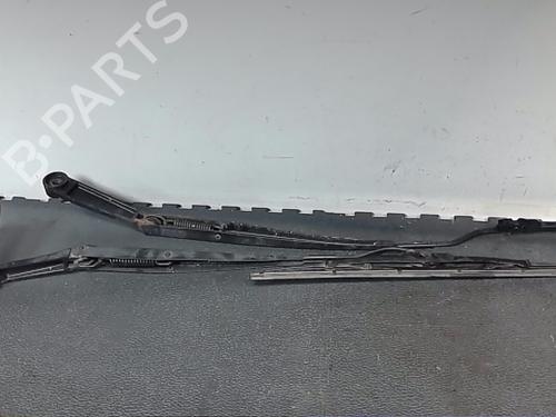 Used Front windshield wiper arm KIA SPORTAGE III (SL) 1.7 CRDi (116 hp) 23333955