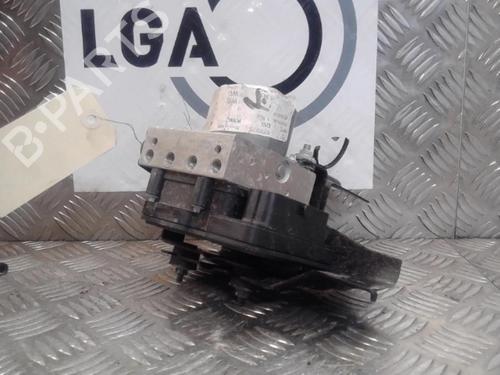 Used ABS pump RENAULT KADJAR (HA_, HL_) 1.5 BLUE dCi 115 (HLA6) (116 hp) 13864257