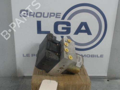 Used ABS pump OPEL AGILA (A) (H00) 1.2 16V (F68) (75 hp) 13868699