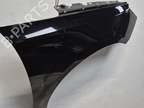 Guarda-lamas direito Guarda-lamas direito PEUGEOT 308 II (LB_, LP_, LW_, LH_, L3_) 1.6 BlueHDi 120 (120 hp) 35997810 35997810