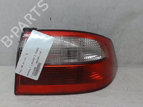 Used Right taillight RENAULT LAGUNA II (BG0/1_) 1.9 dCi (BG08, BG0G) (120 hp) 13824869