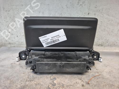 Display monitor PEUGEOT 3008 II SUV (MC_, MR_, MJ_, M4_) 1.5 BlueHDi 130 | BP29516514C48 