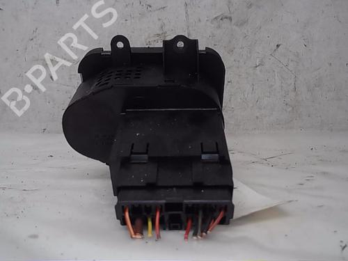 Used Headlight switch LAND ROVER RANGE ROVER SPORT I (L320) 2.7 D 4x4 (190 hp) 14568128