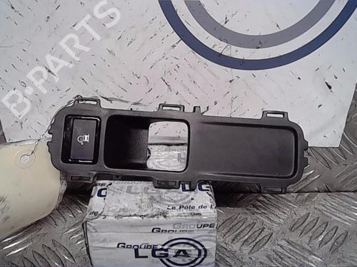 Used Switch JAGUAR XE (X760) 2.0 D (180 hp) 14553831