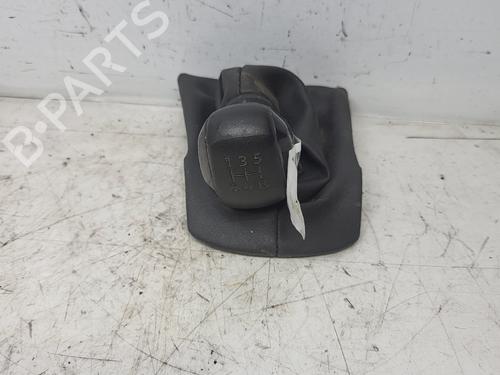 Used Shift knob Shift knob PEUGEOT 208 I (CA_, CC_) 1.2 VTI 82 (82 hp) 36100205 36100205